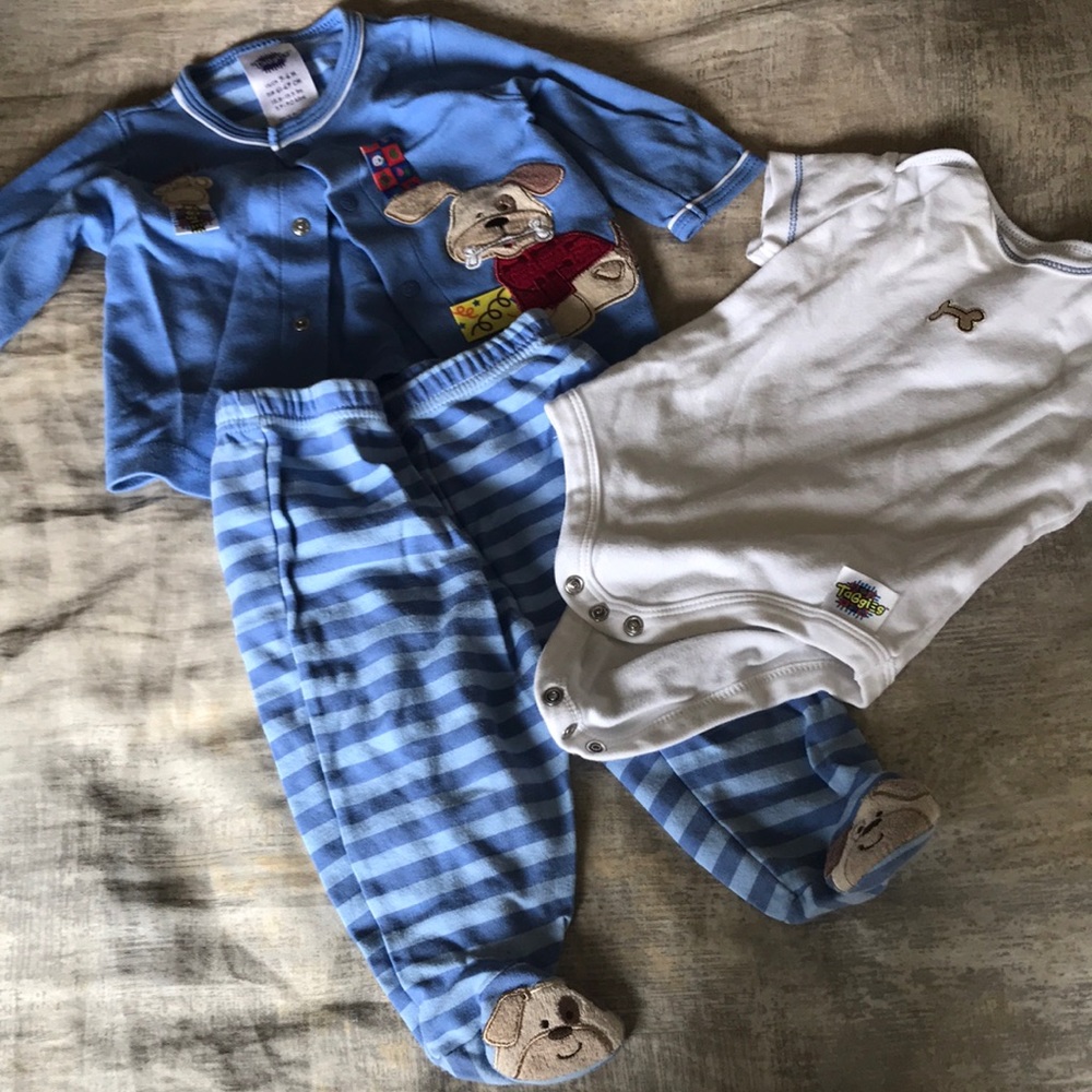 Taggies 3-6 month outfit.